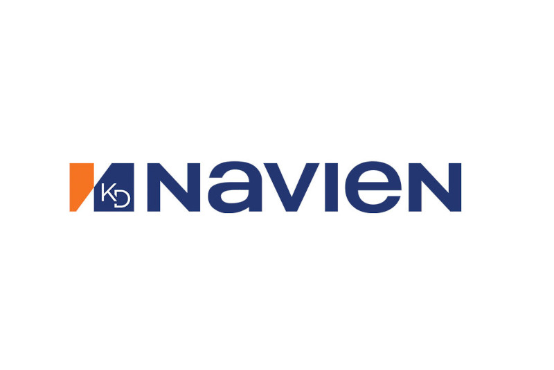 Navien in Fountainebleau